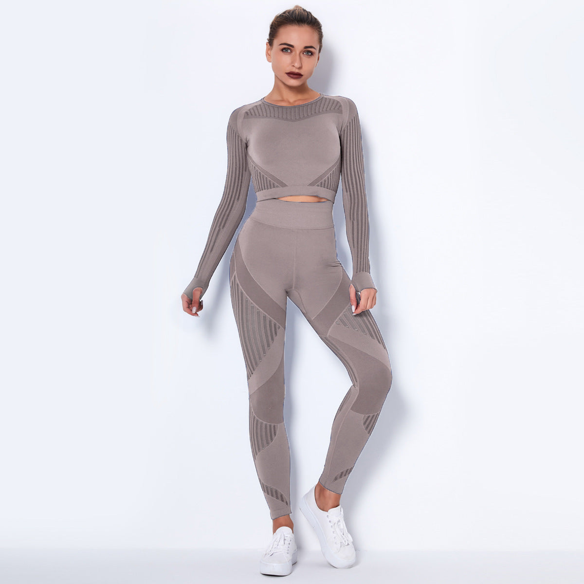 Seamless Yoga Long-Sleeved Suit
