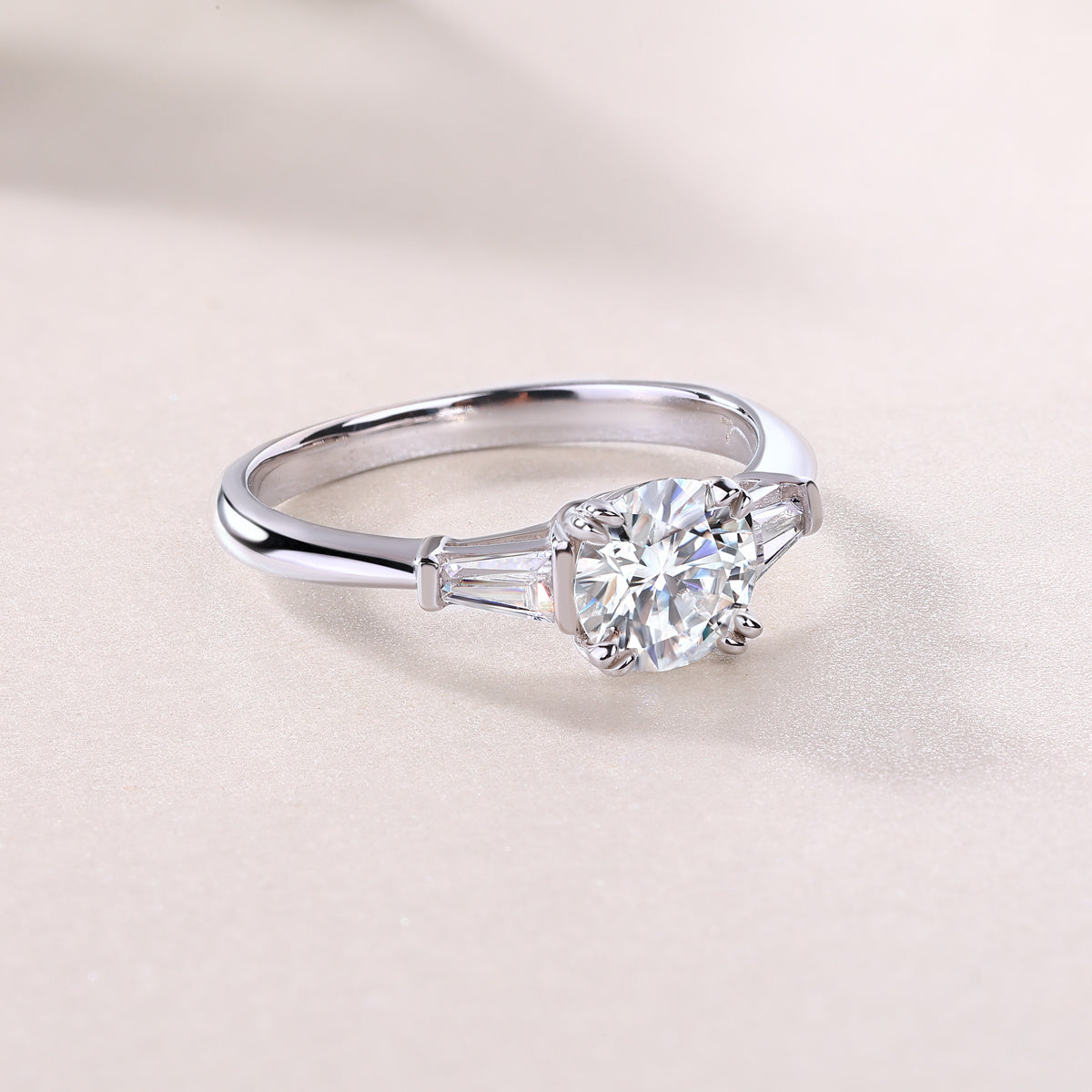Classic Moissanite Silver Wedding Ring