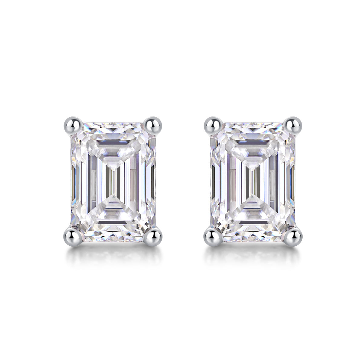 Luxury Mosan Diamond Silver Stud Set