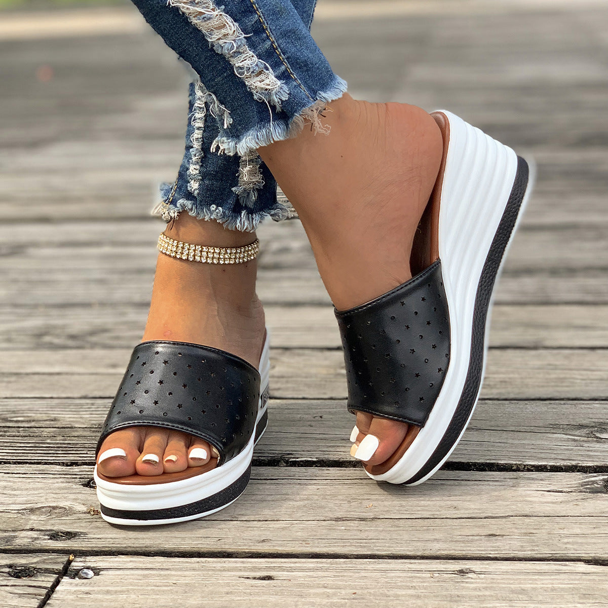 Hollow Fish Mouth Wedge Sandals