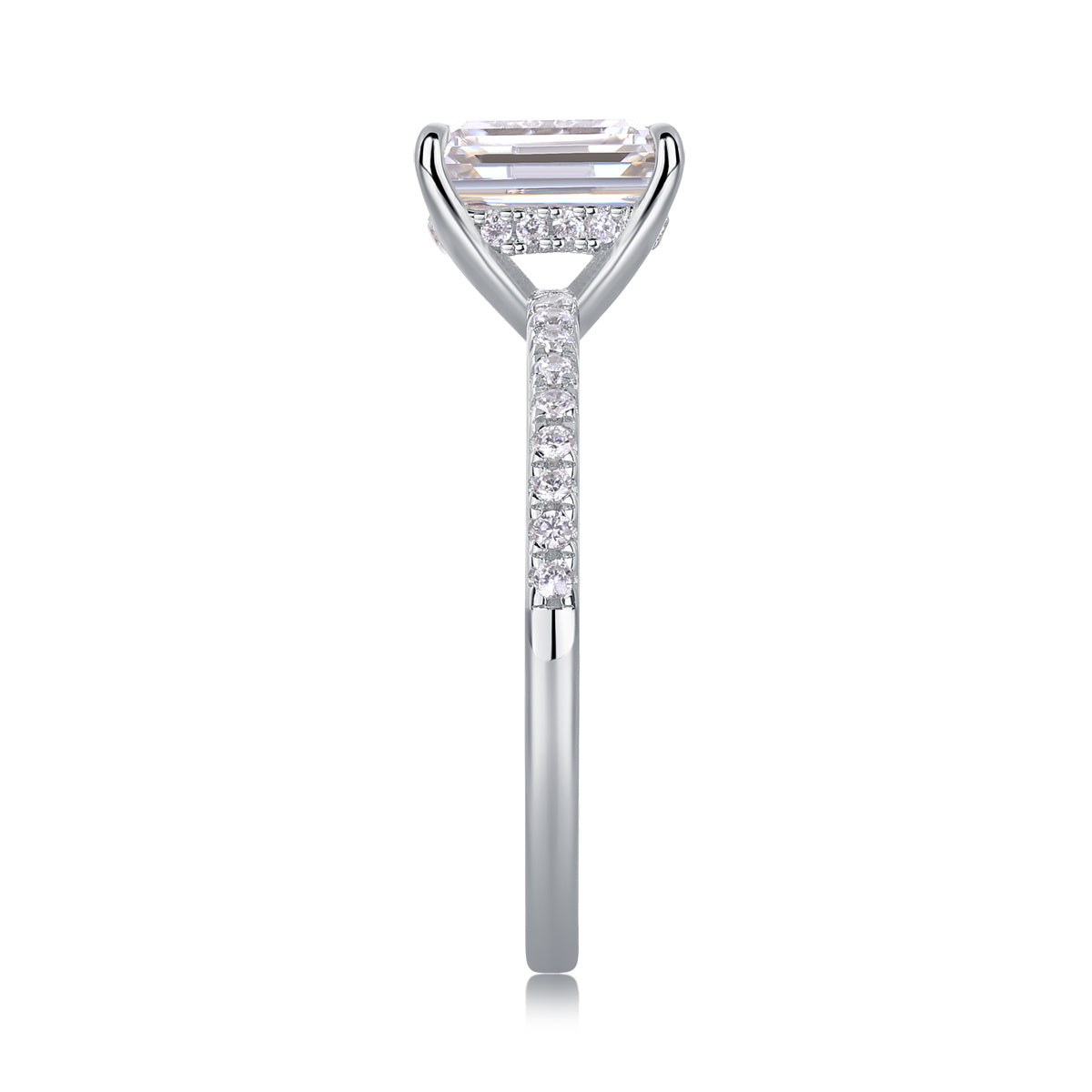 Quadratischer Moissanit-Silberring mit Diamanten