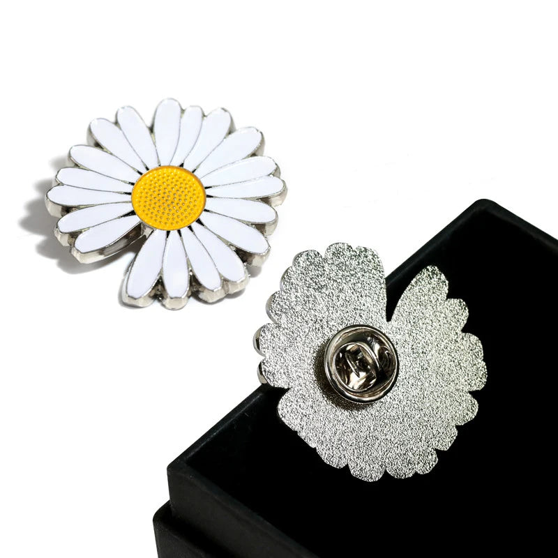 Cute Daisy Fashion Lapel Pins Set