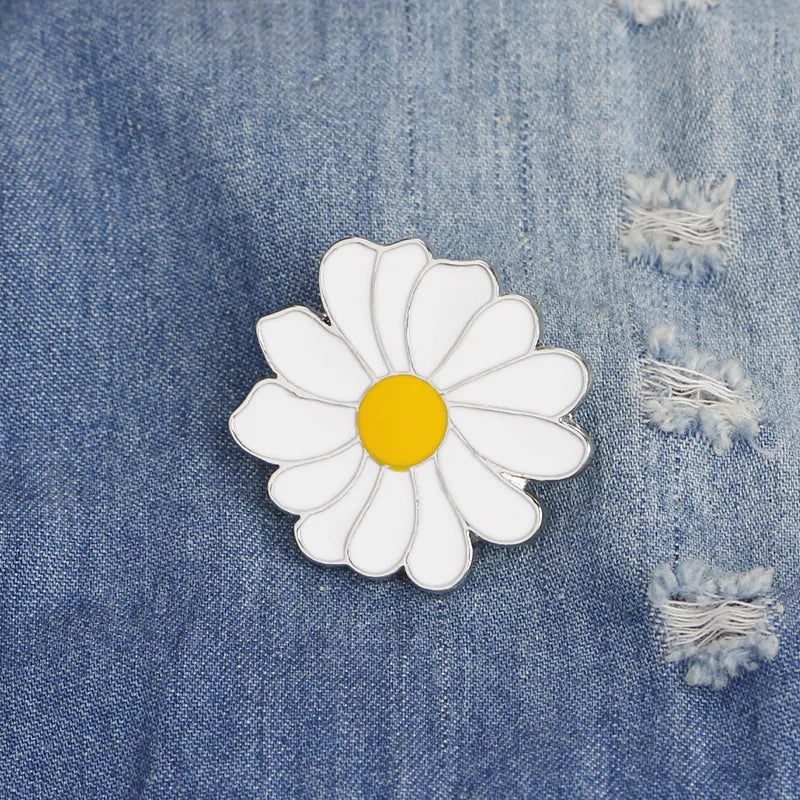 Cute Daisy Fashion Lapel Pins Set