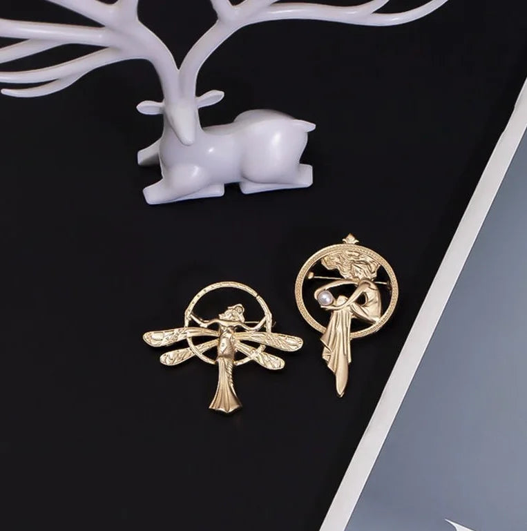 Vintage Baroque Goddess Style Brooch