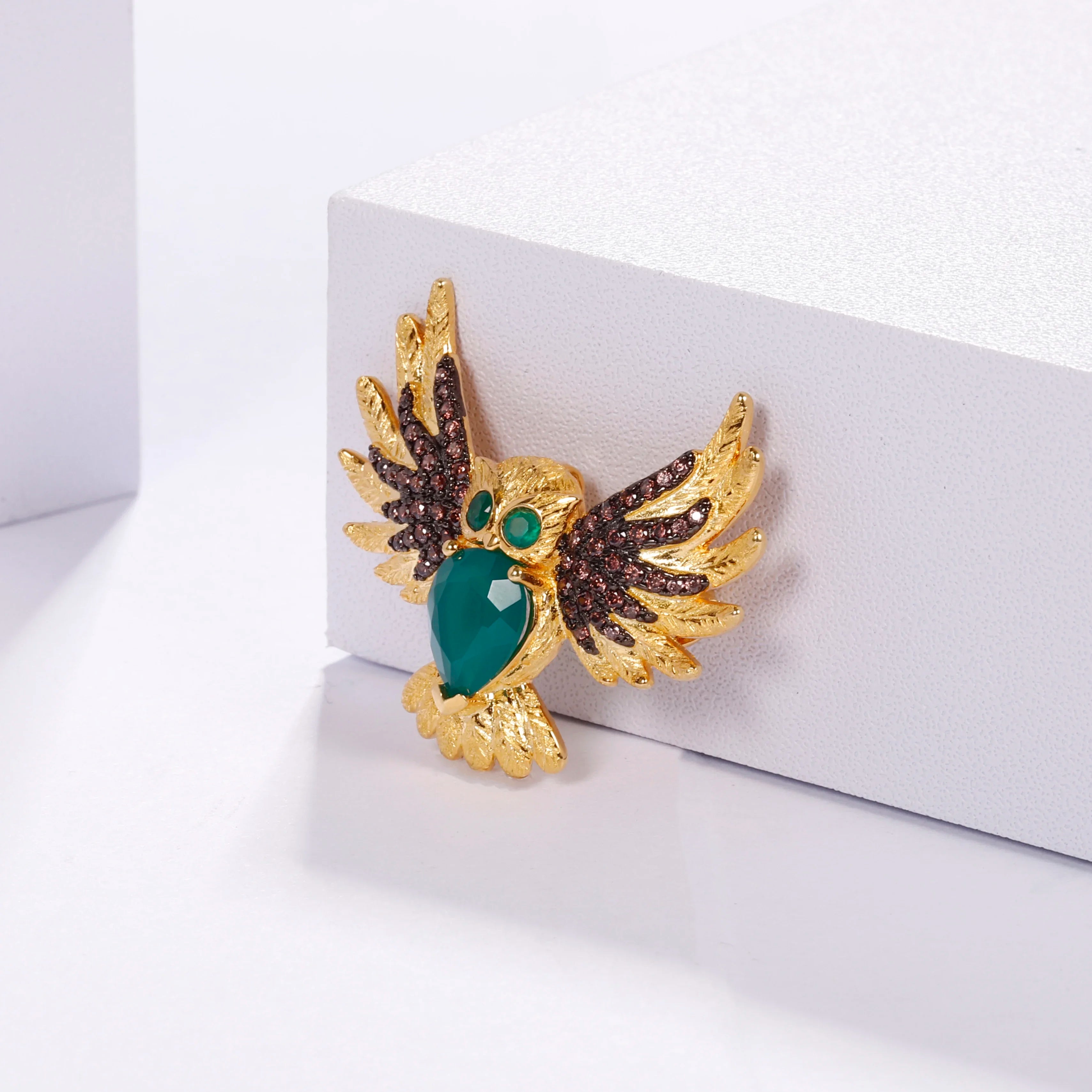 GEM'S BALLET Silver Owl Brooch Pin