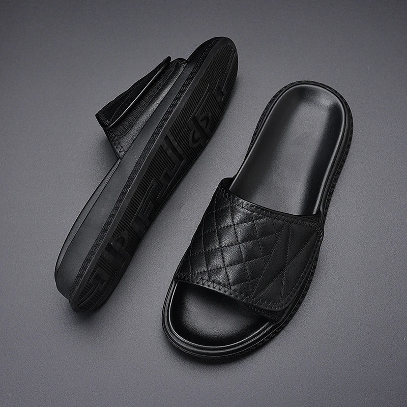 Rutschfeste Sommer-Slipper für Herren