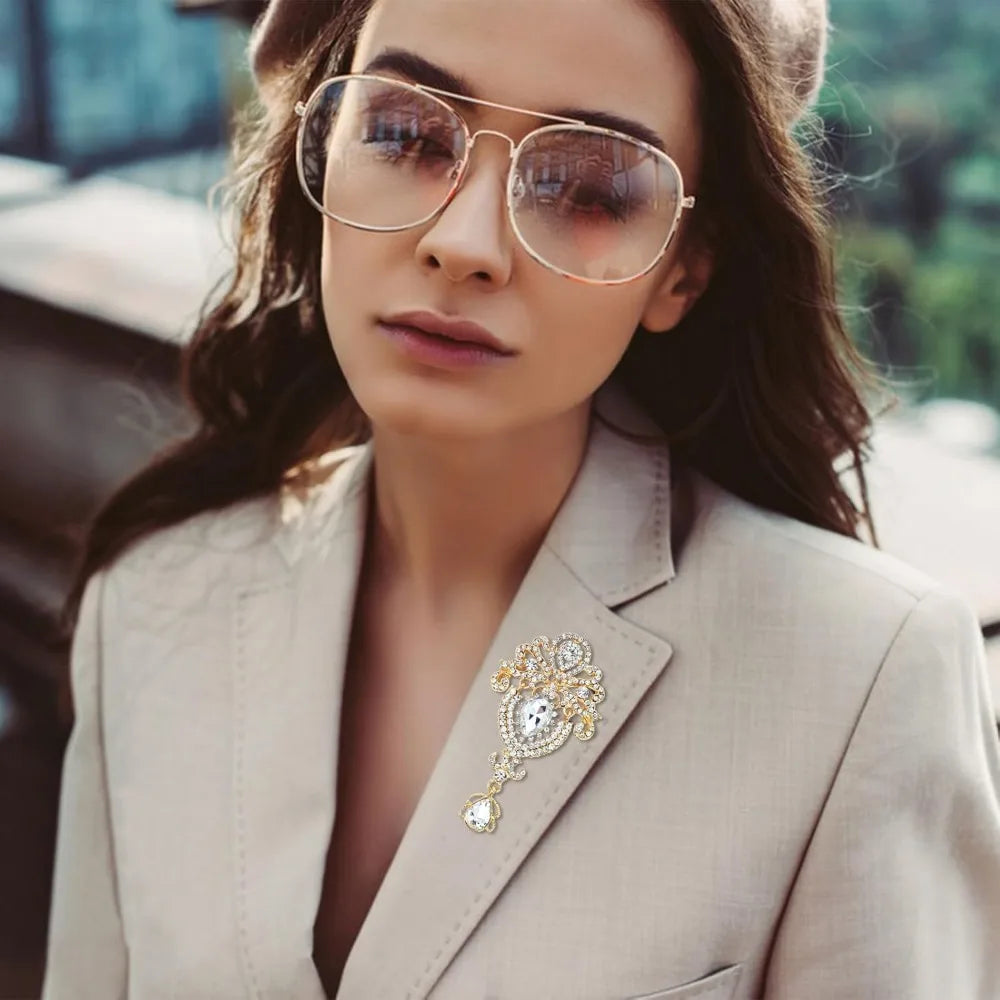 Vintage Rhinestone Flower Brooch Pin