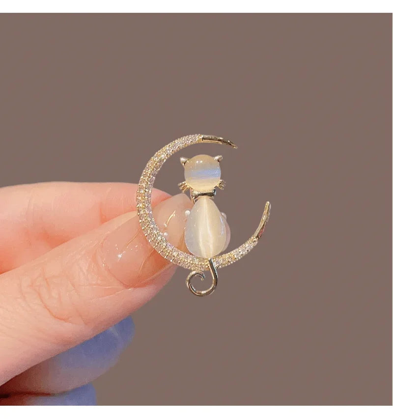 Retro Green Emerald Butterfly Brooch