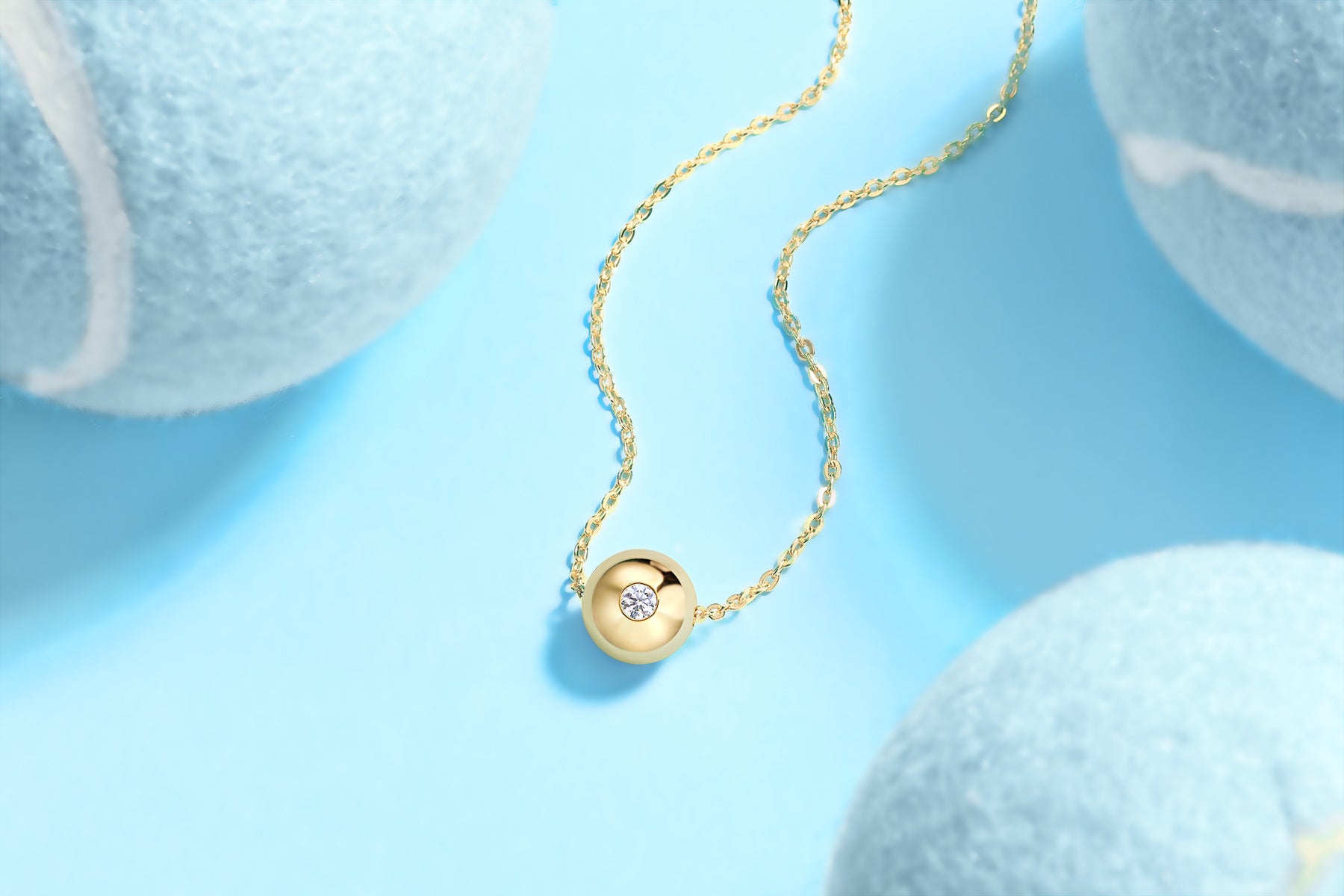 Fortune Circulation Diamond Pendant Set