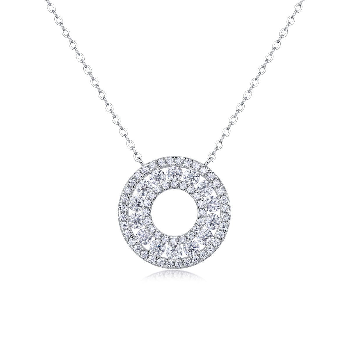 Set mit hin- und hergehenden Diamantanhängern