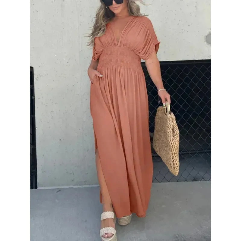 Sommer-Maxikleid mit Fledermausärmeln, V-Ausschnitt und Schlitz