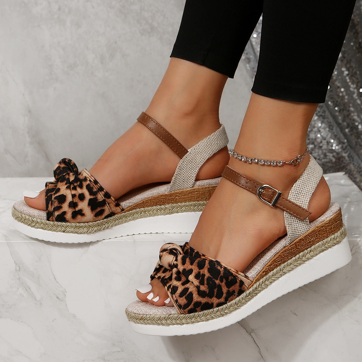 Thick-Soled Bow Linen Wedge Sandals