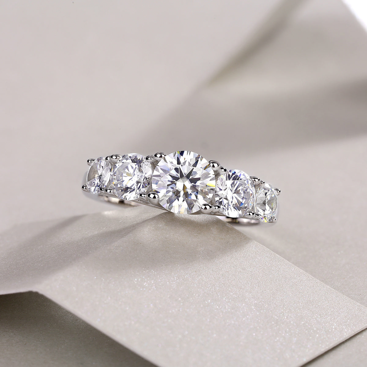 Luxury Moissanite Silver Diamond Rings