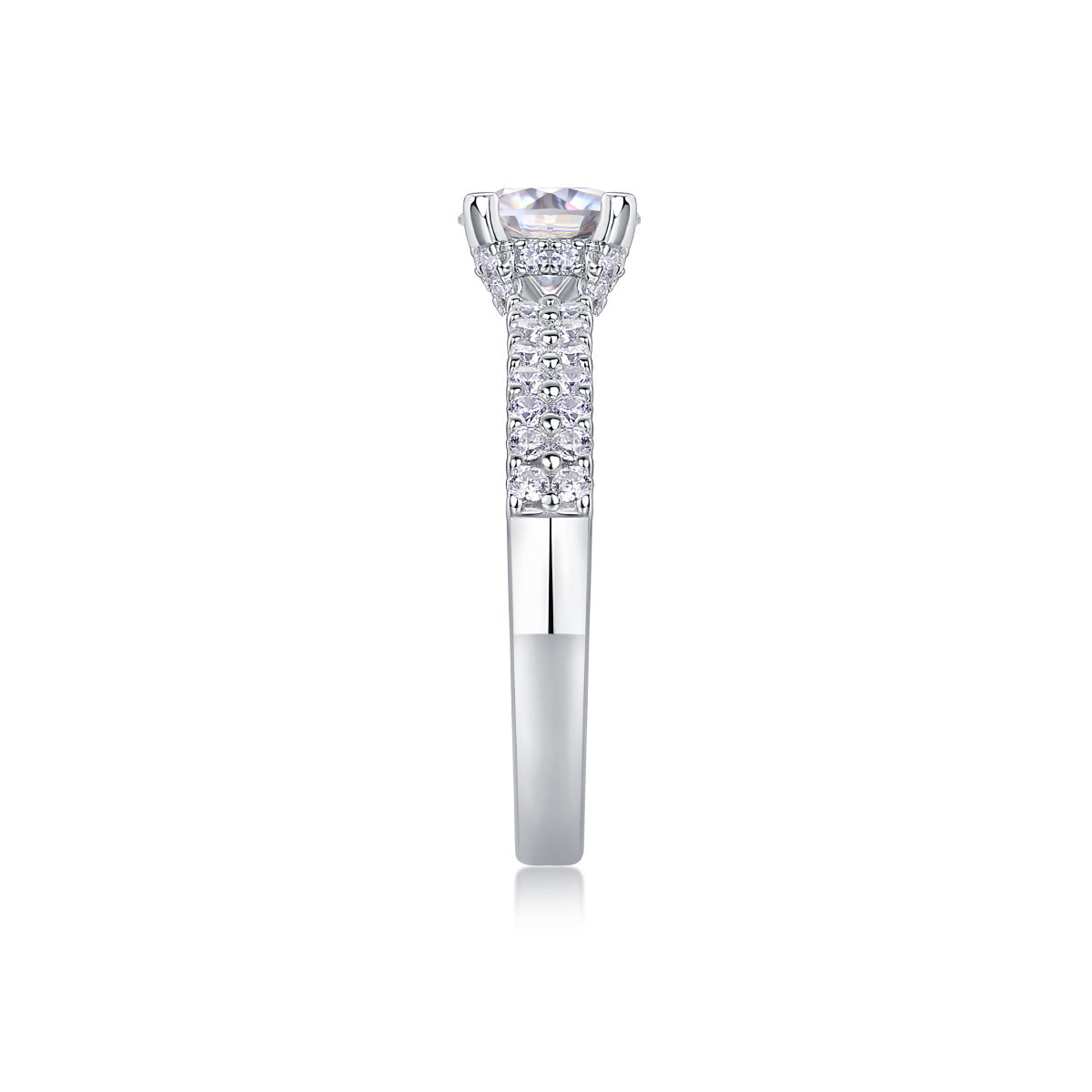 Arrange Large Moissanite Wedding Rings