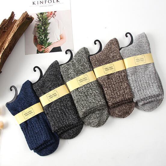 Men’s Cozy Winter Wool Socks