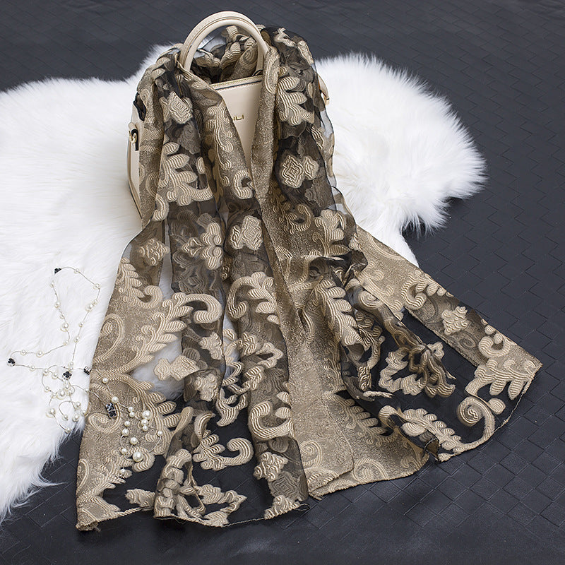Foulard en soie simulée creuse à fleurs coupées