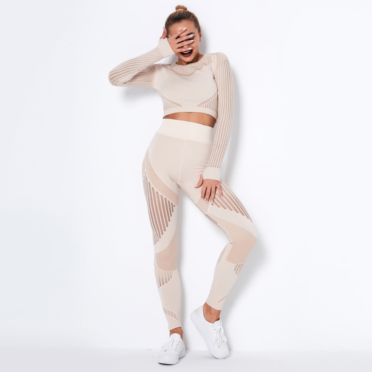 Combinaison de yoga sans couture à manches longues