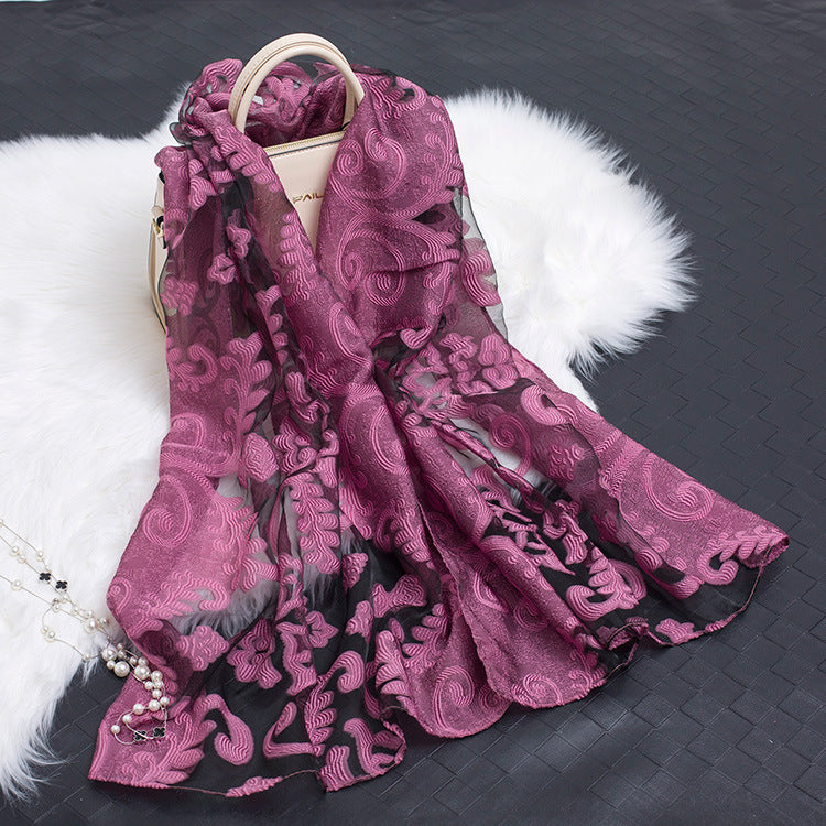 Foulard en soie simulée creuse à fleurs coupées