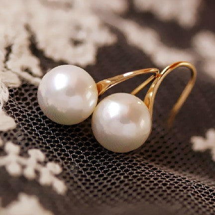 Elegante Perlenohrringe für Damen