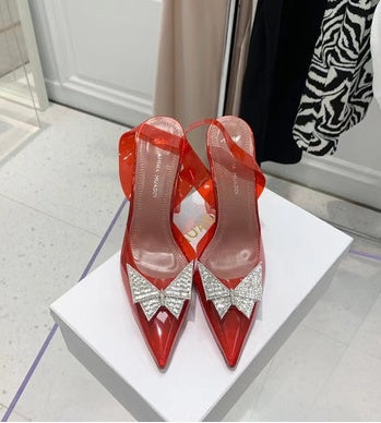 Transparente Sandalen aus PVC mit spitzer Zehenpartie und Schleife