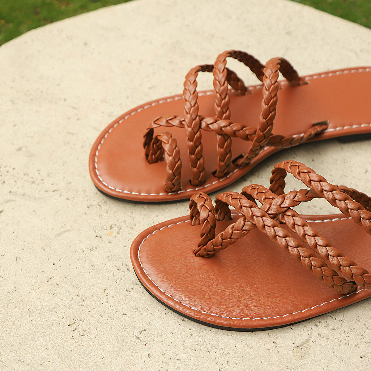 Women’s Woven Clip-Toe Beach Sandals