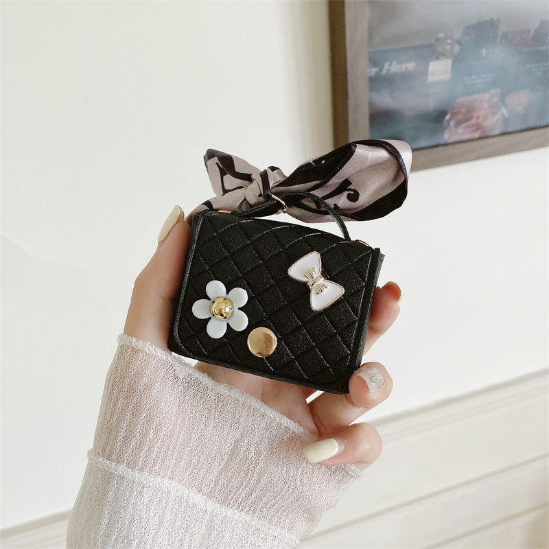 Koreanischer Seidenschal, Kopfhörertasche