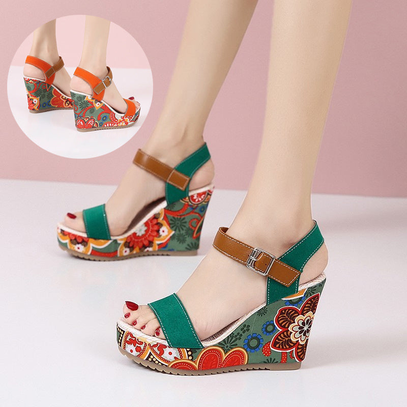 Bestickte Blumen Keilsandalen Damen