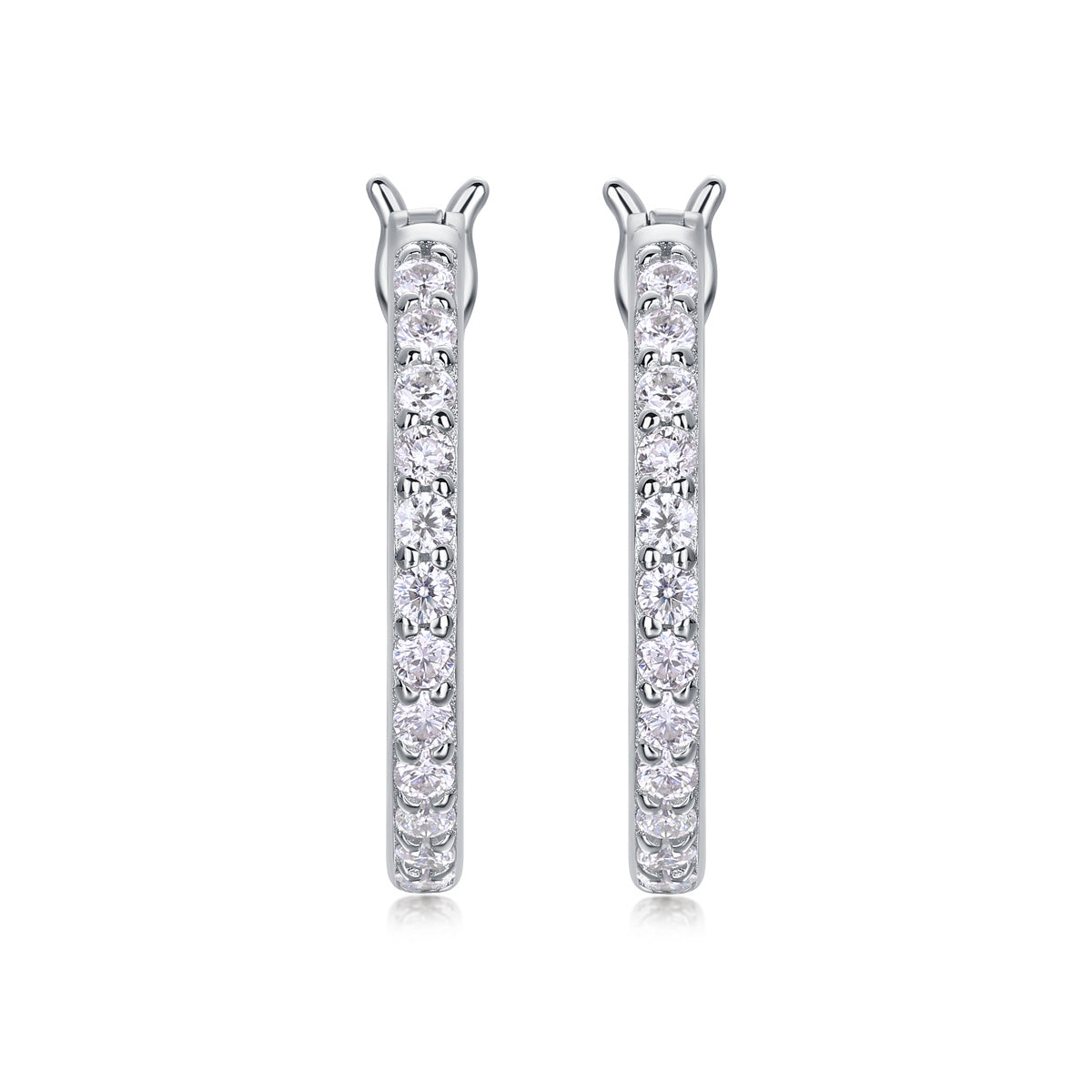 Streamer Moissanite Silver Stud Earrings