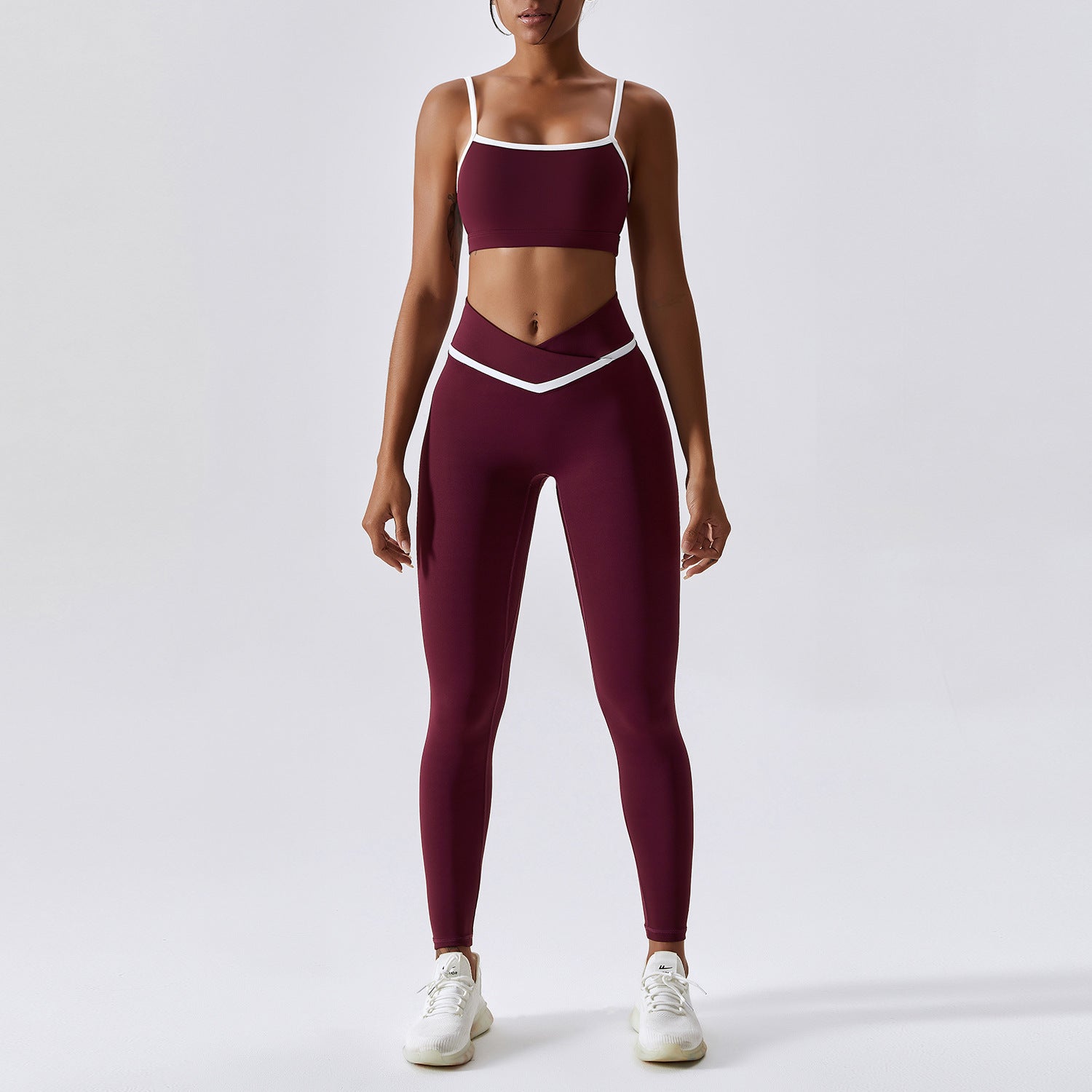 Haut de fitness à séchage rapide pour femme
