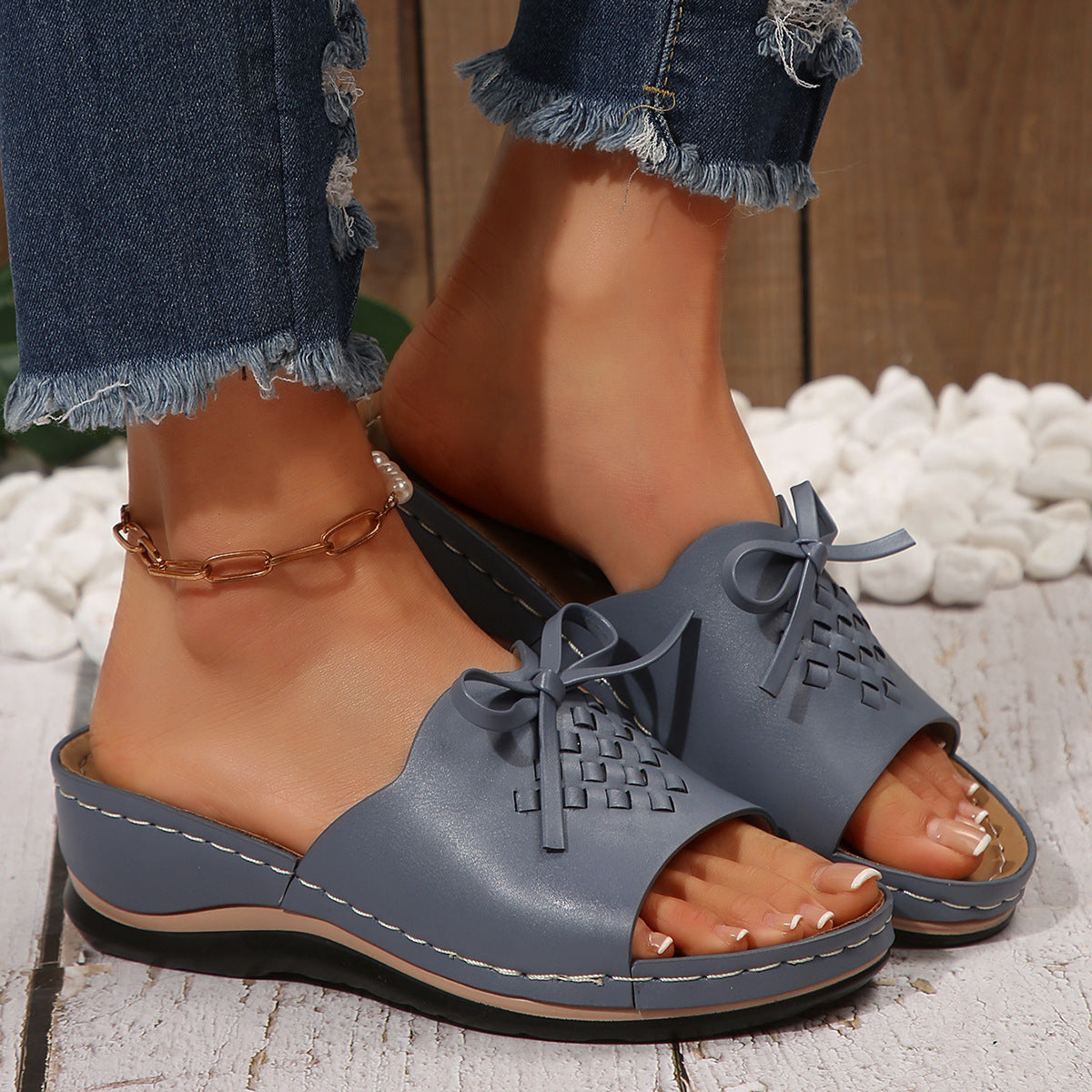 Retro Embroidered Non-Slip Sandals Women