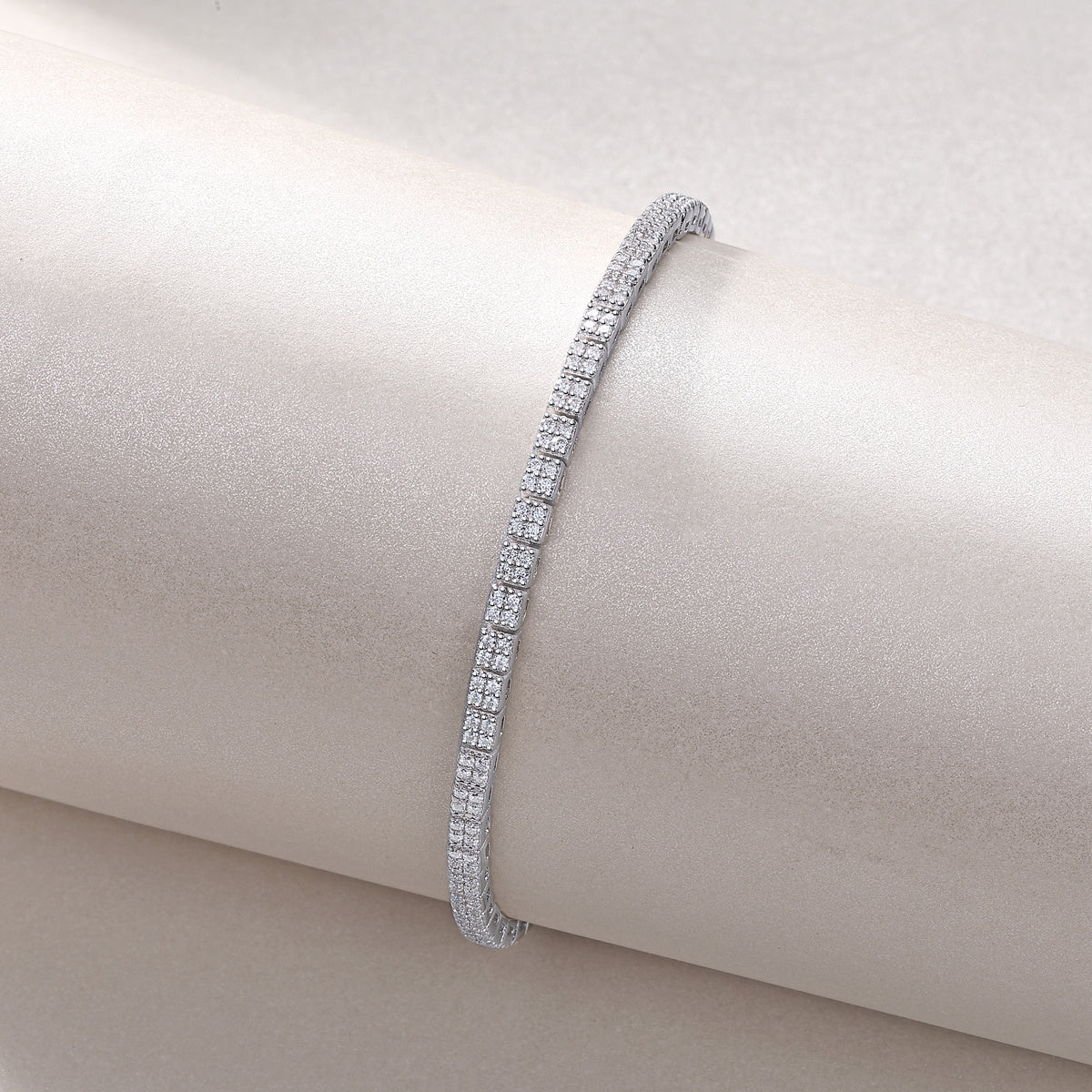 Piano Poet Mosan Diamond Bracelet Set