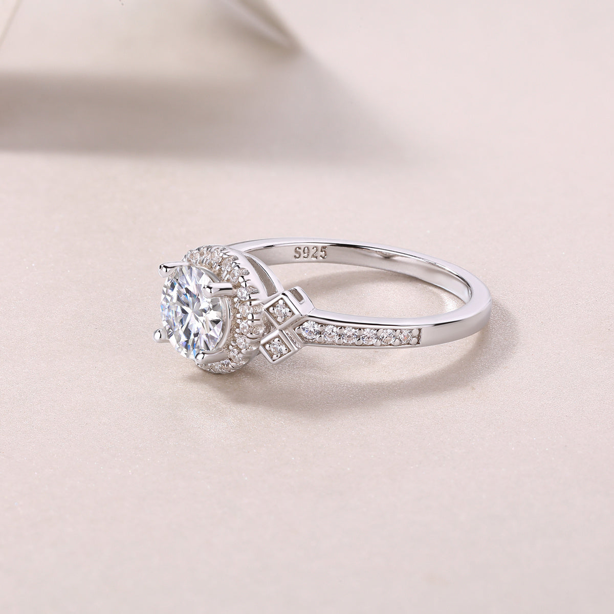 Lighthouse Moissanite Silver Ring Set