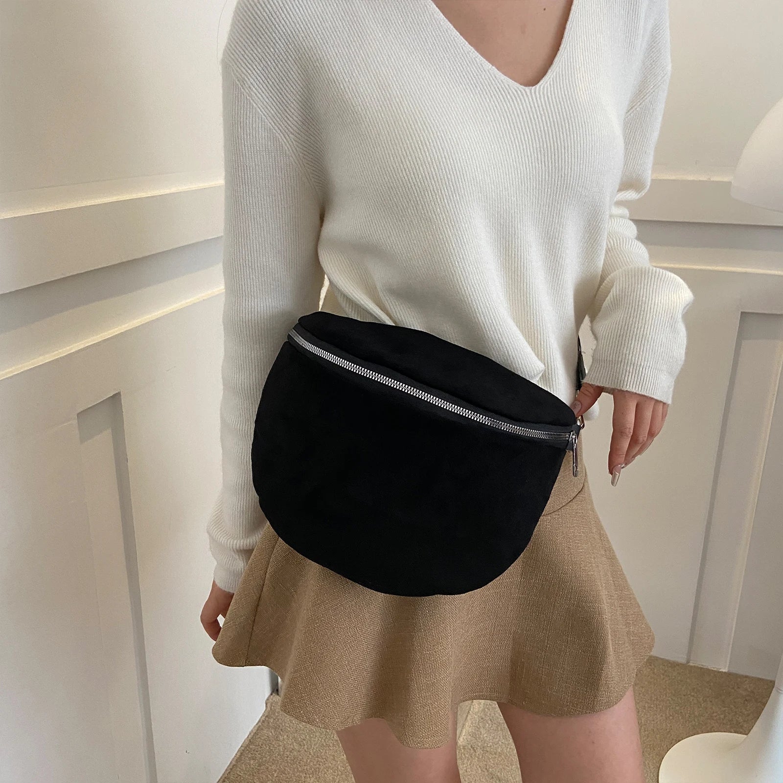 Women's Solid Sling Chest Crossbody Bag