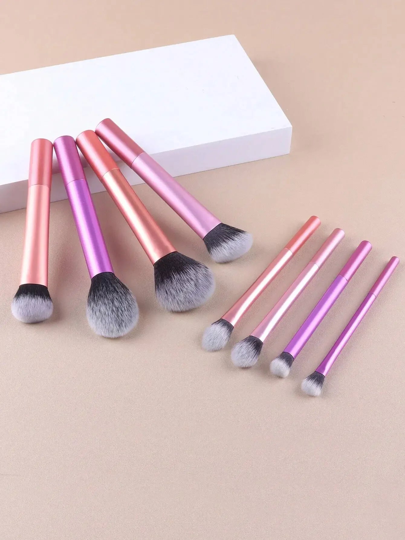 8pcs Multifunctional Makeup Brush Set