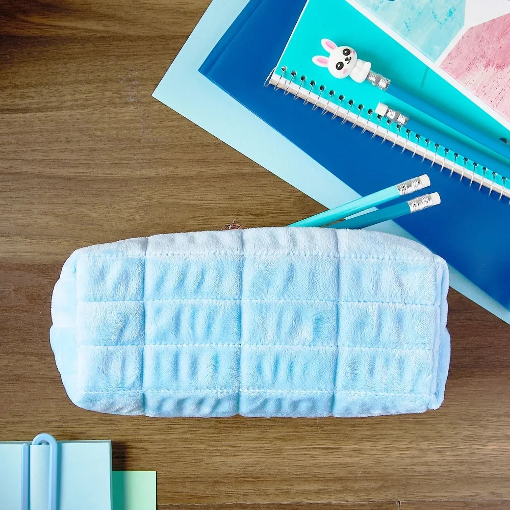 Quilted Pencil Makeup Travel Organizer