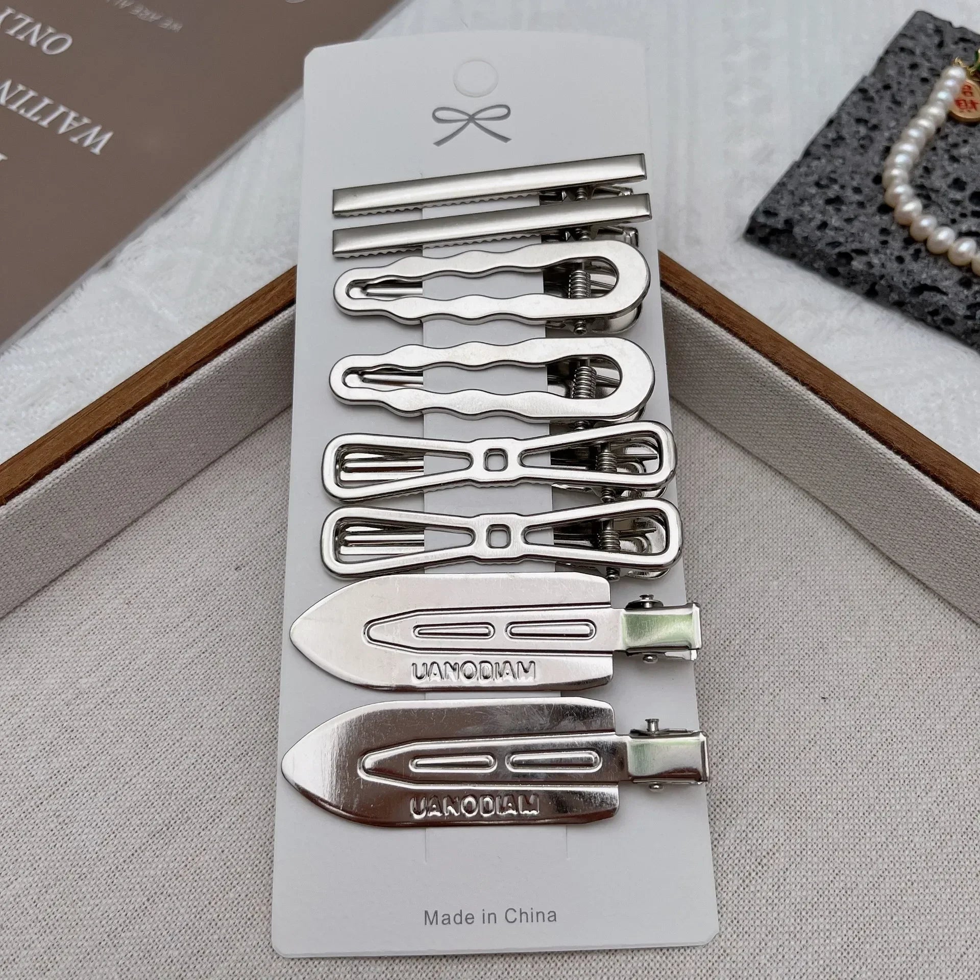 Y2K Silver Metal Duckbill Hair Clips