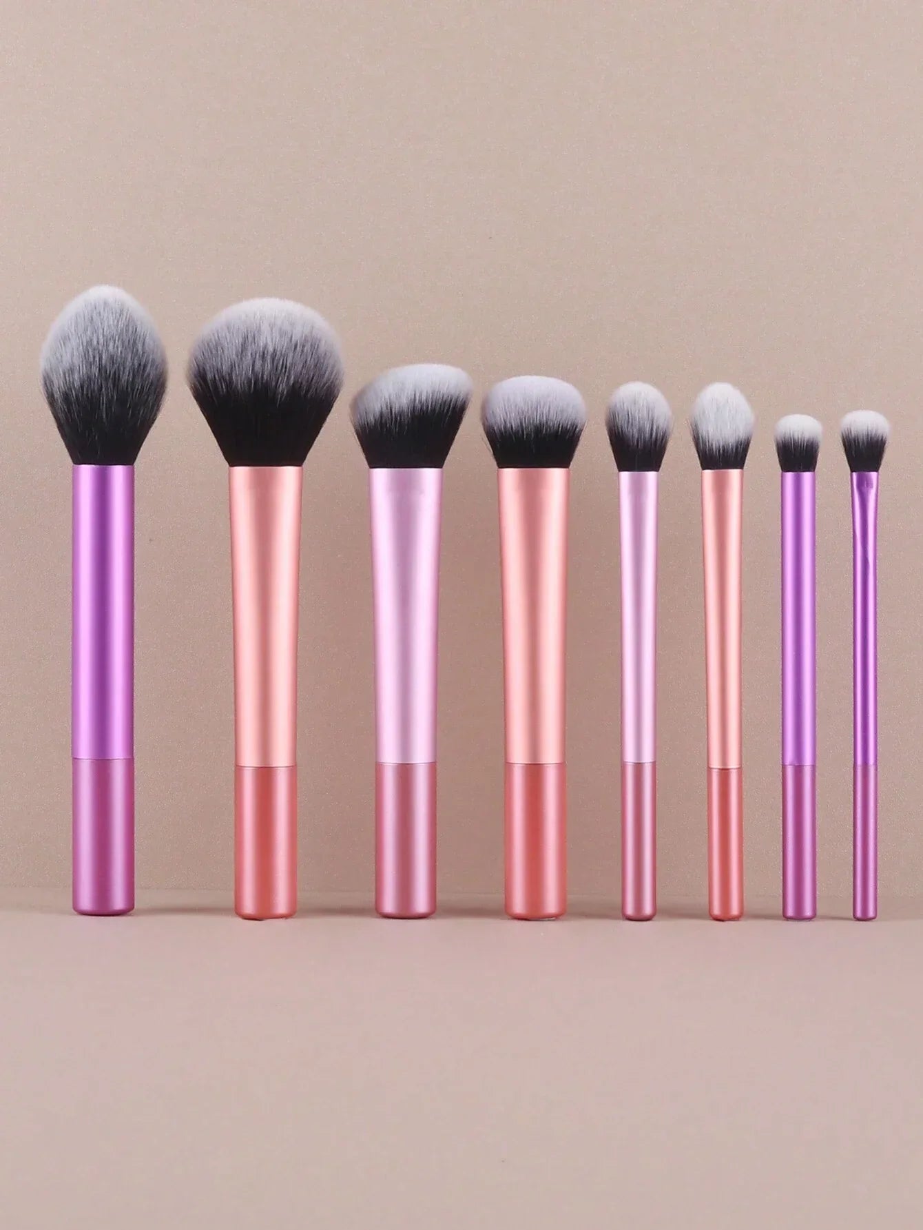 8pcs Multifunctional Makeup Brush Set