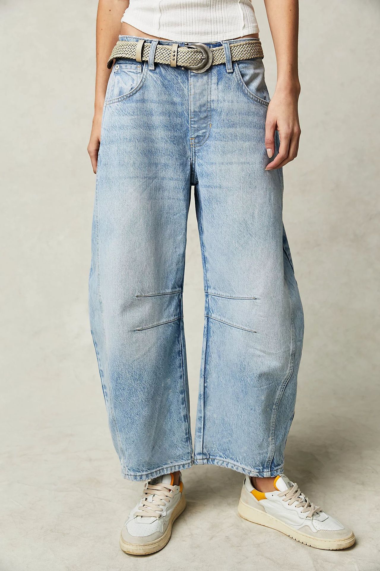 Jean large extensible à jambe large