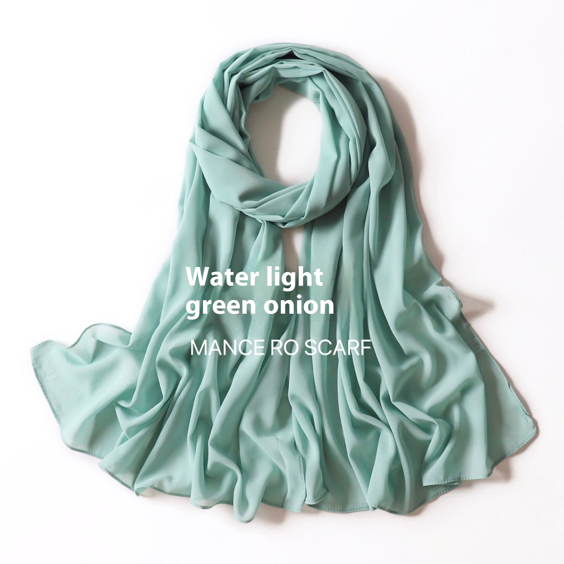 Foulard en mousseline de soie perlée