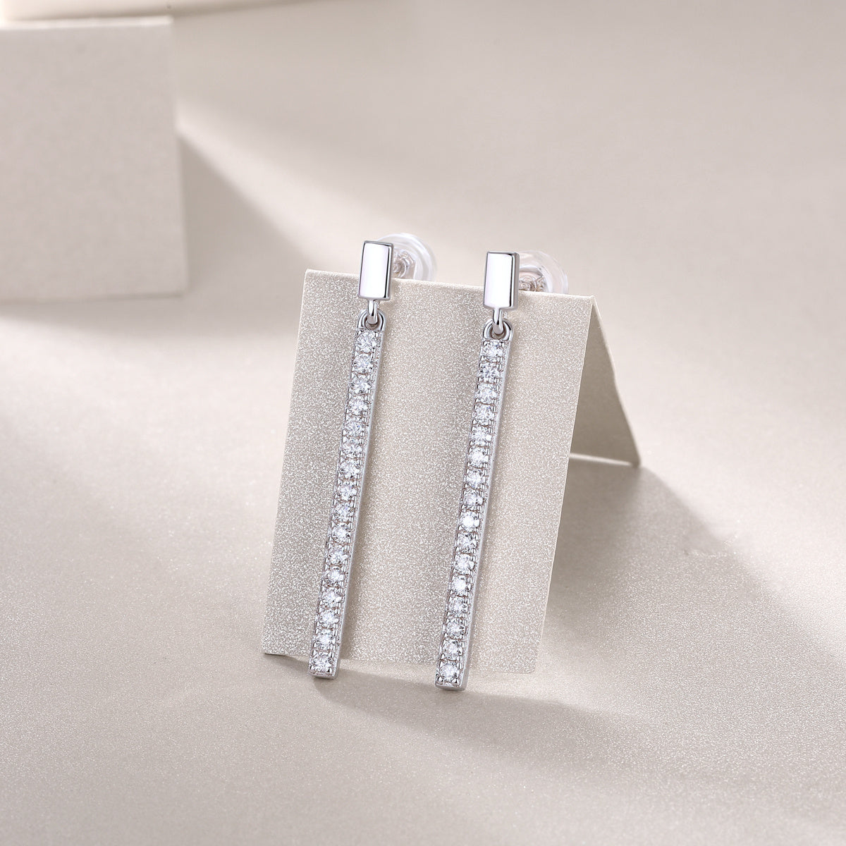 Moissanit Jumping Diamond Ohrstecker